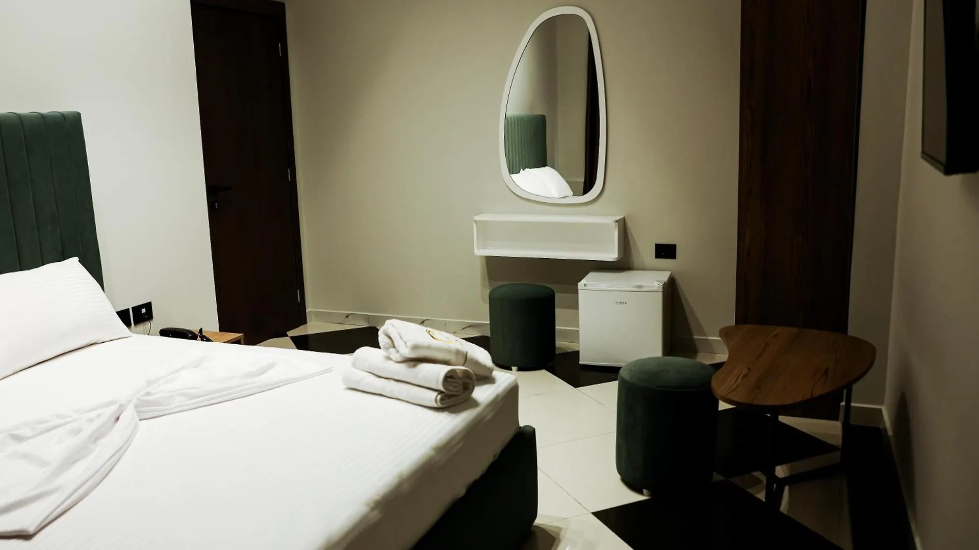 Oli Hotel Фуша-Круя Албания